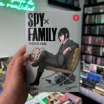 Fotografía de la portada del Manga SpyxFamily Tomo 05 9788418645754