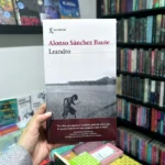 Fotografía de la portada del Libro Leandro de Alonso Sánchez Baute 9786287655874