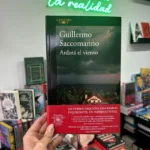 Fotografía de la portada del Libro Arderá El Viento Premio Alfaguara 2025 9786287778238