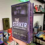 Fotografía de la portada del Libro The Striker Saga Dioses juego 1 Edición Especial 9788408297857