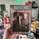 Fotografía de la portada del Manga Berserk Tomo 14 9786075282275