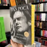 foto de portada del Libro Tan poca vida Edición décimo aniversario